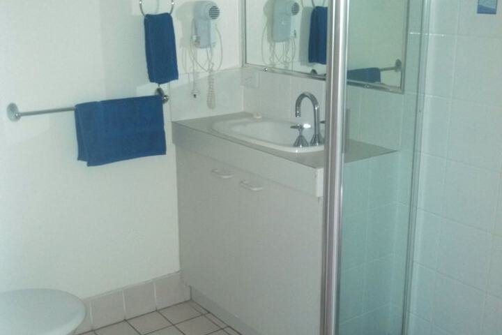 Room 371 of 560