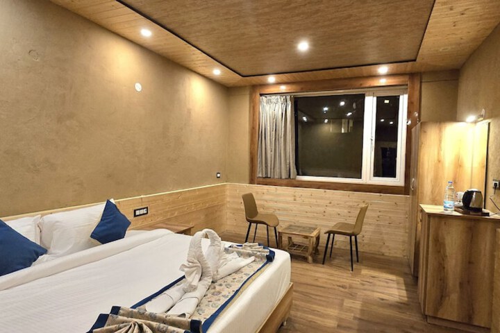 Room 19 of 41