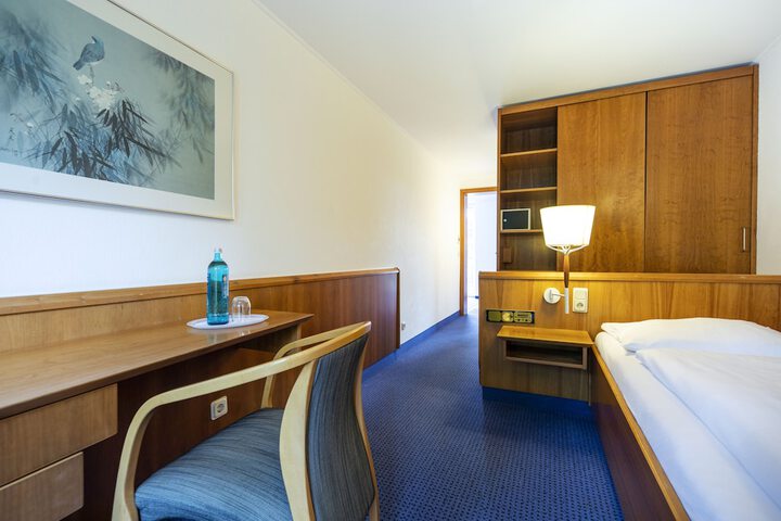 Room 21 of 88