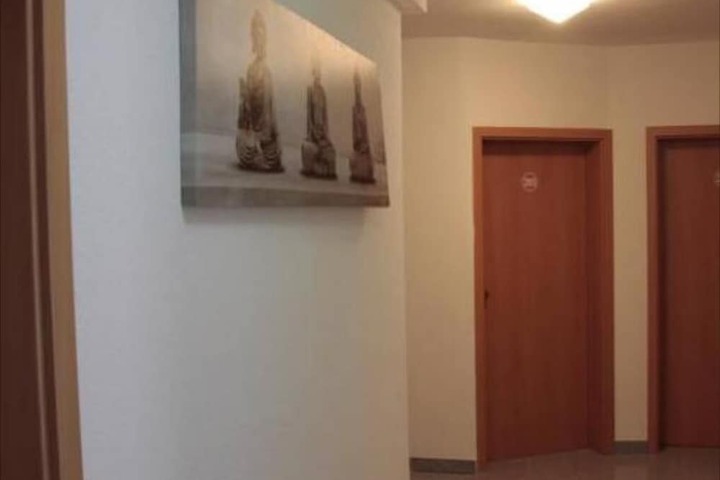 Ballroom/Hall 18 of 20