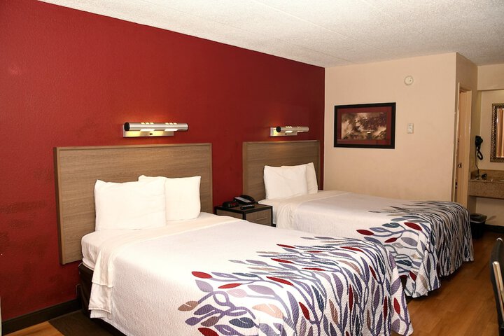 Deluxe 2 Double Beds (1 of 7)