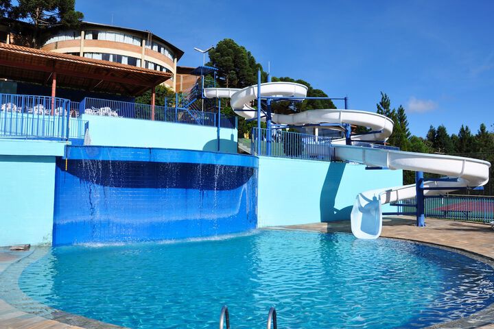 Pools & Facilities