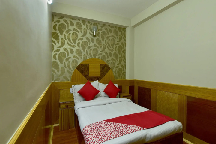 Room 5 of 5