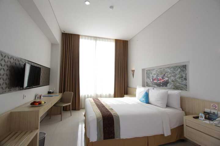 Room 11 of 44
