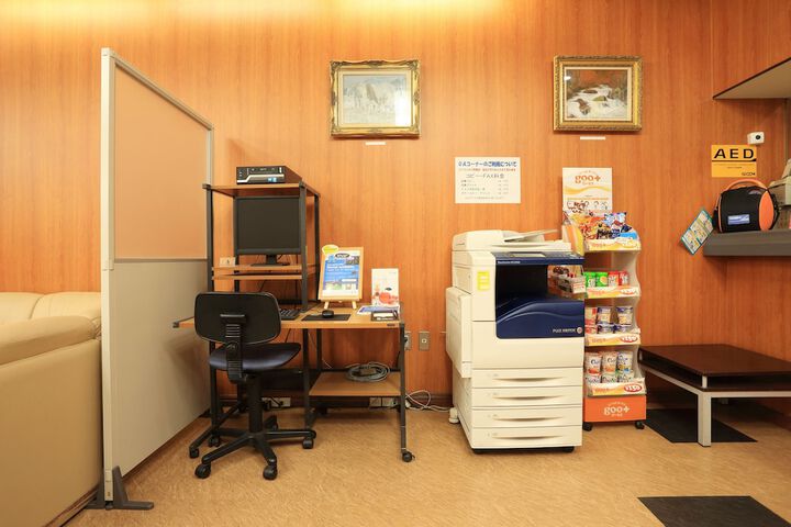 Business Center 21 of 23