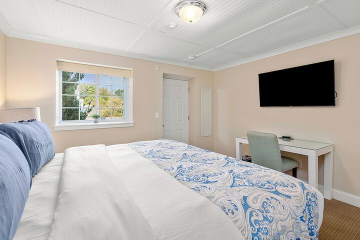 Room 25 of 79