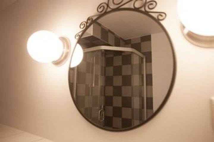 Room 17 of 25