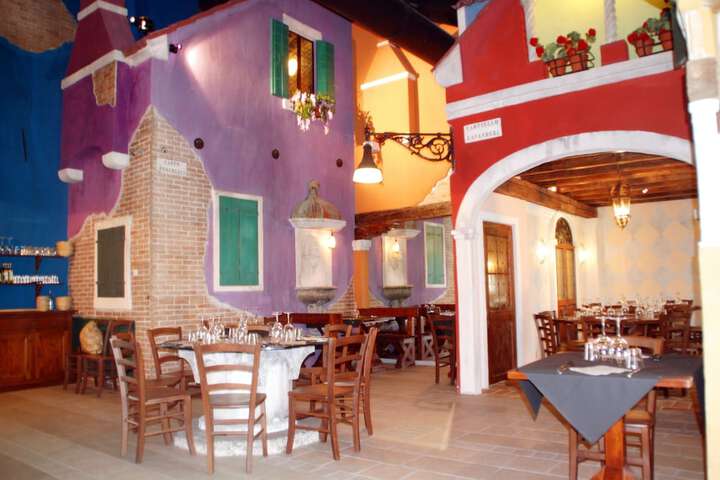 Dining Photos