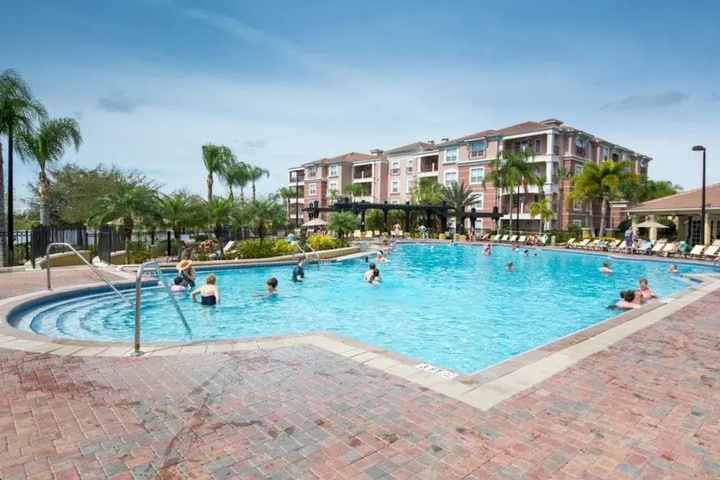 Pool 16 of 27