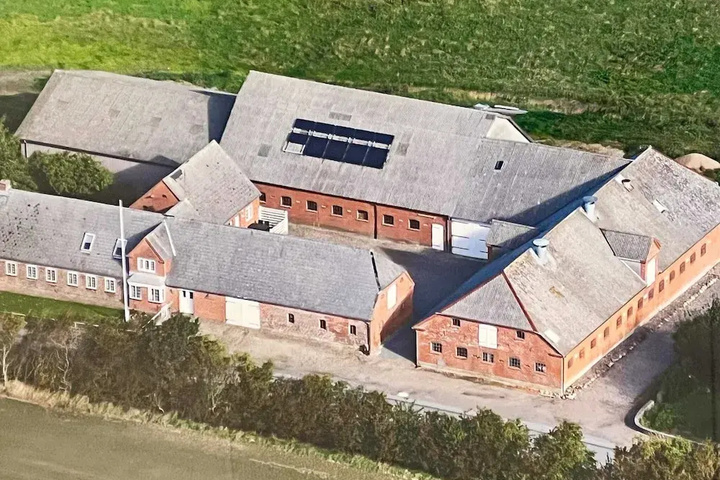 8 Person Holiday Home in Bredebro
