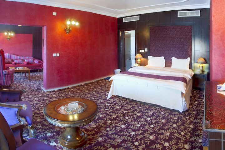 Room 14 of 34
