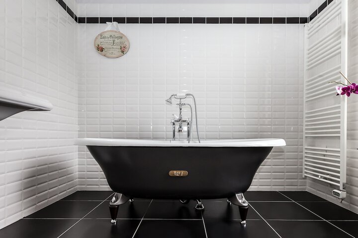 Bath Photo