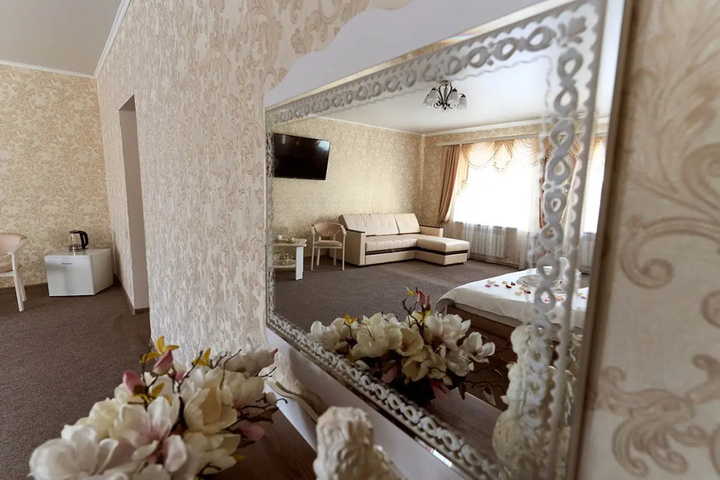 Room 5 of 21