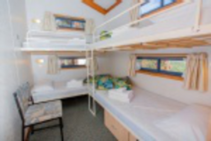 Room 592 of 611