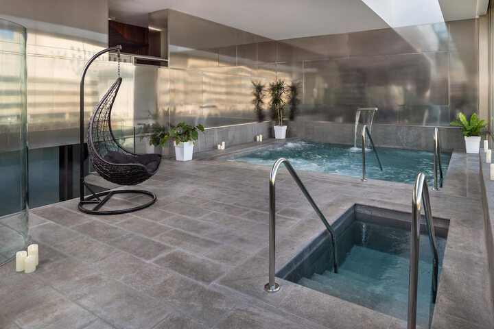 Relaxing Spa