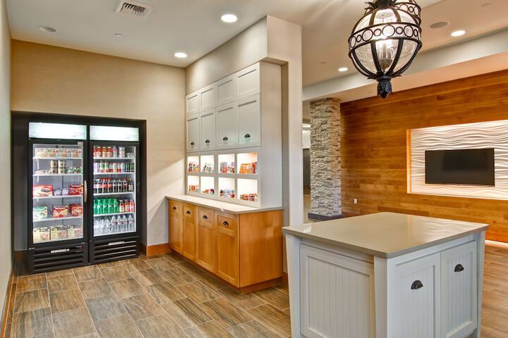 Snack bar