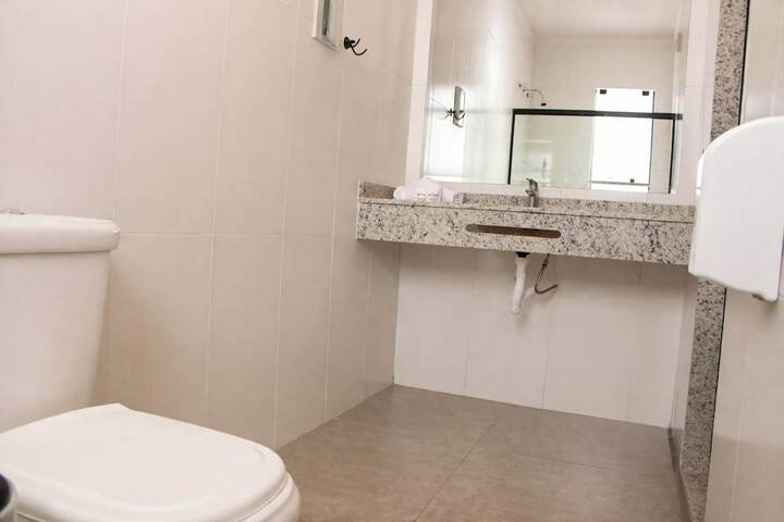 Room 16 of 21