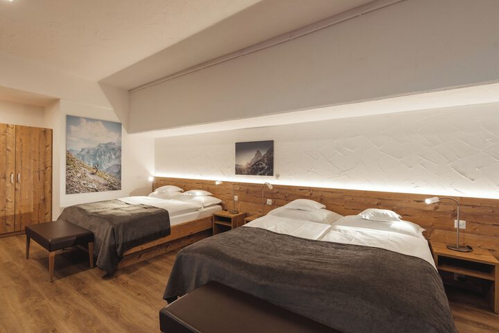 Room 5 of 36