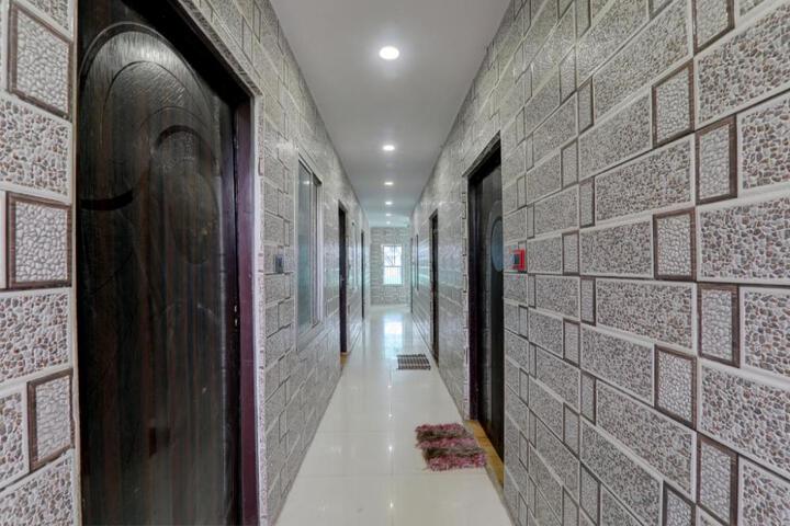 Hotel O by OYO Diamond Palace
