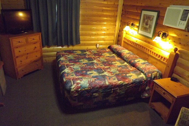 Room 34 of 50