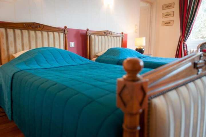 Room 7 of 54