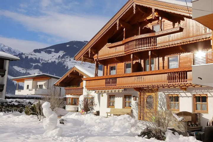 Holiday Home Hauser