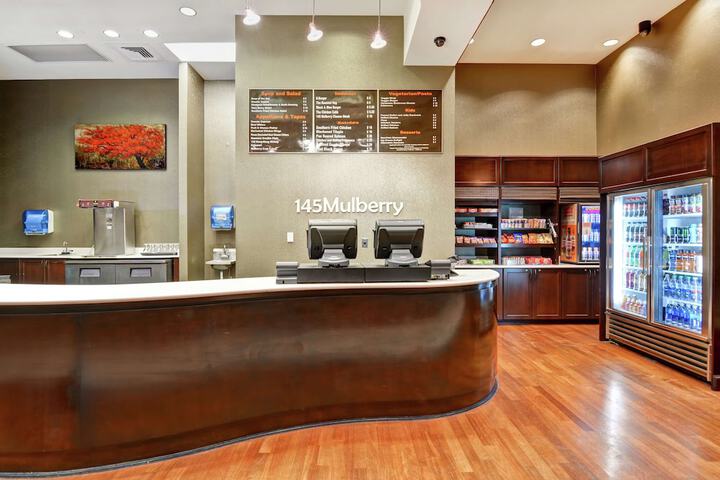 Snack bar