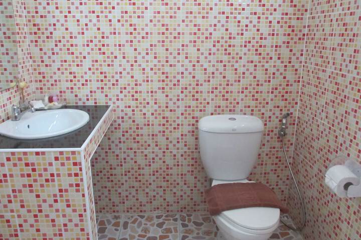 Room 23 of 50