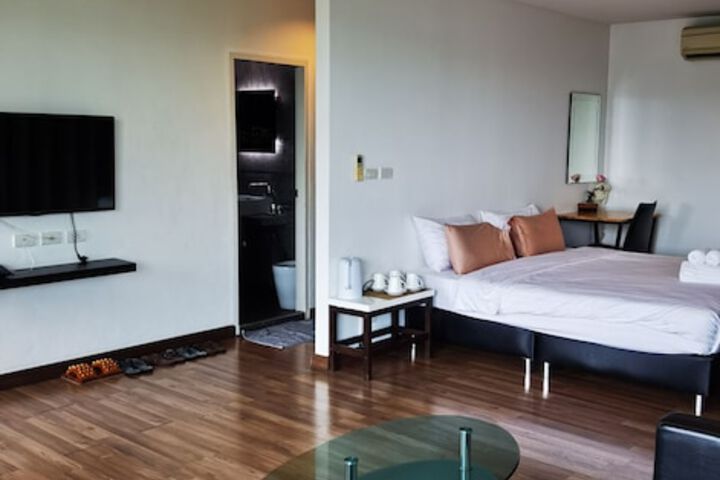 Room 7 of 39