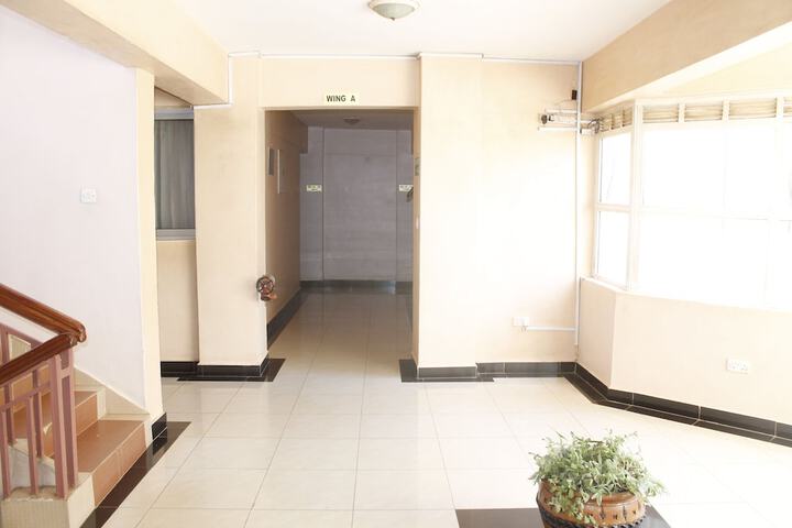Ballroom/Hall 32 of 40