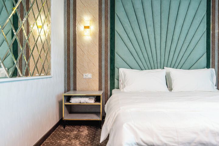 Room 46 of 84