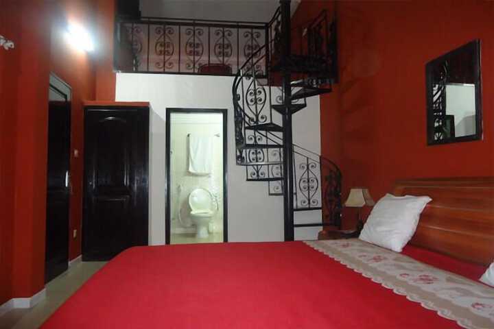 Room 4 of 21