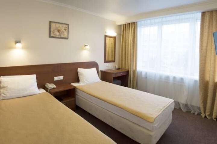 Room 13 of 60