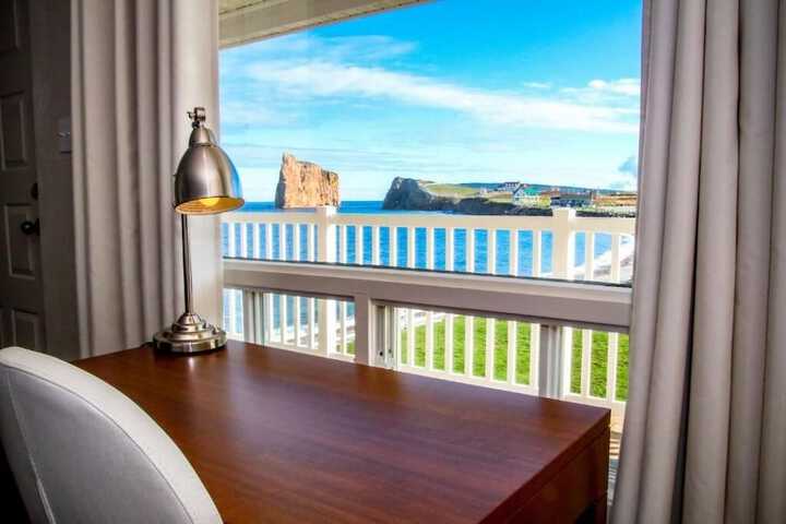 Room 6 of 50
