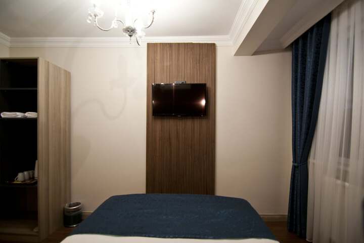 Room 19 of 54