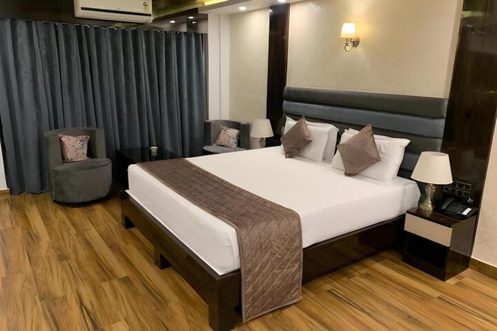 Pallavi International Hotel(PatnaBihar)