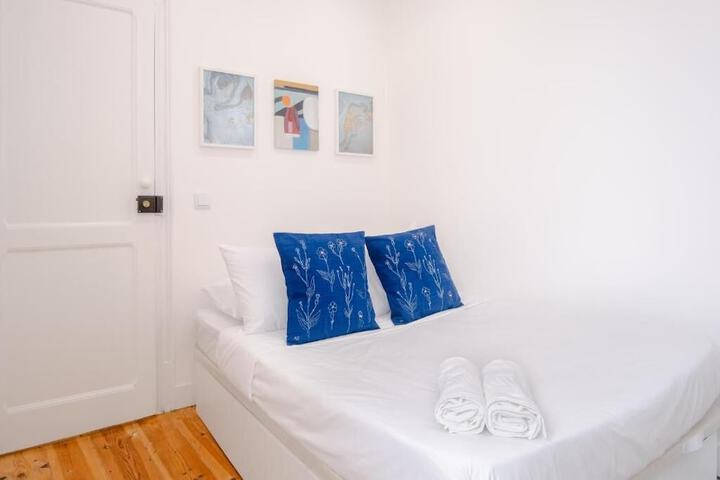 Room 15 of 21