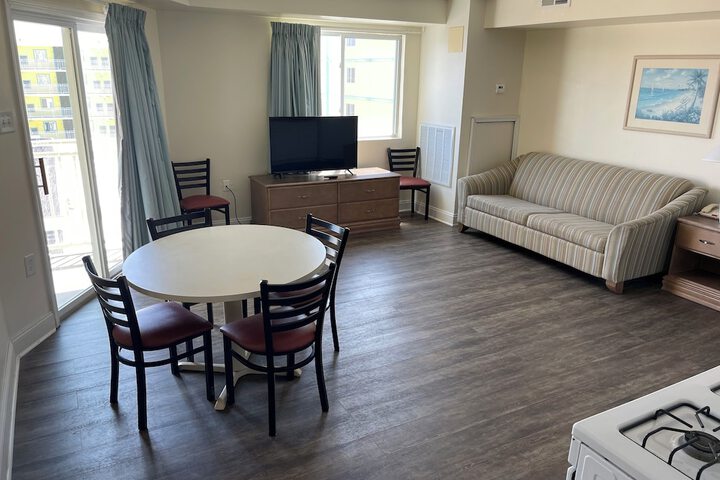 Family Suite (2 of 8)