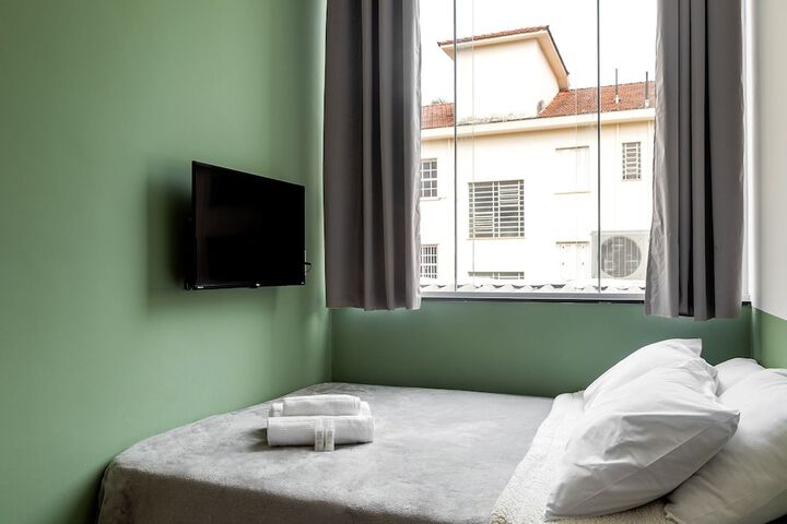 Room 26 of 64
