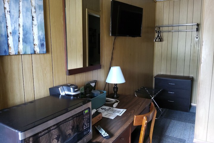 Room 22 of 58