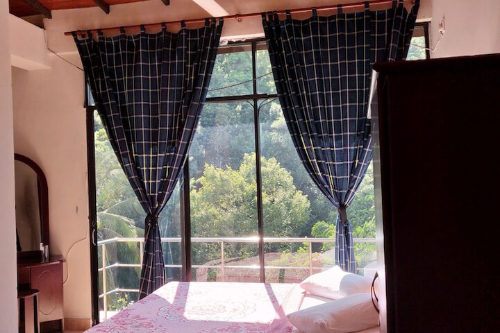 Room 14 of 44