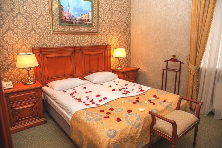 Room 21 of 113