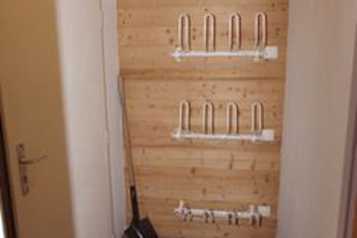 Room 12 of 26
