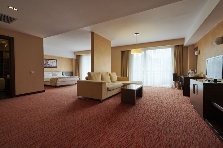 Room 8 of 57