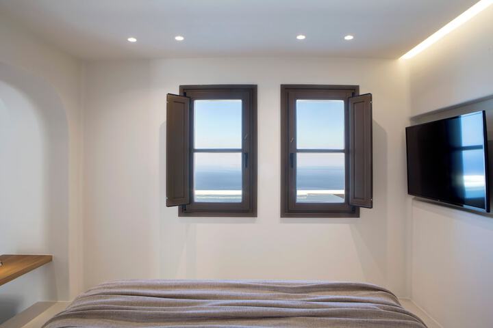 Room 101 of 189