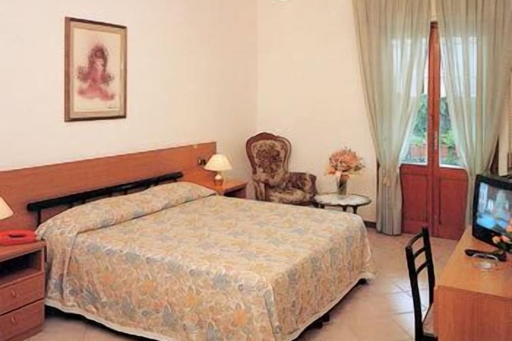 Room 15 of 45
