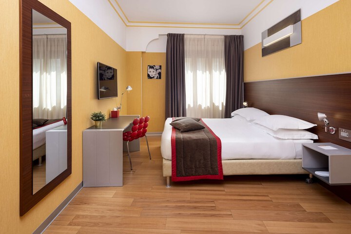 Room 25 of 55
