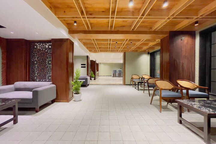Hotel Interior 5 of 21