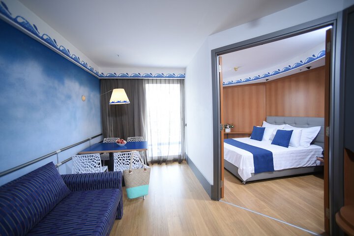 Room 20 of 123