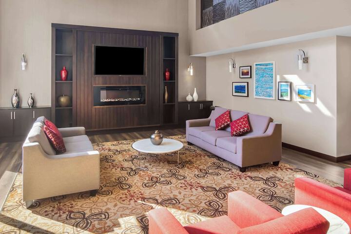 Hotel Interior 4 of 47